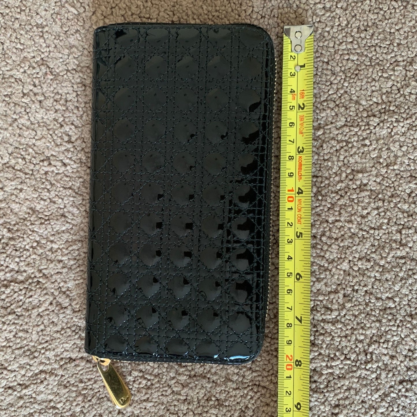 D1005 Christian Dior long black patent leather wallet
