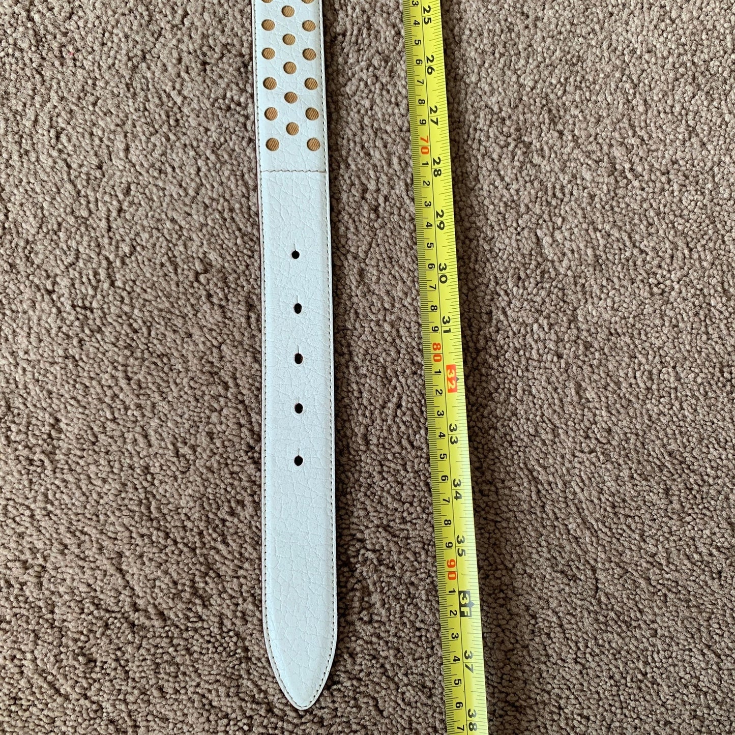 DG1011 Dolce & Gabbana women's white leather belt size 34 inches