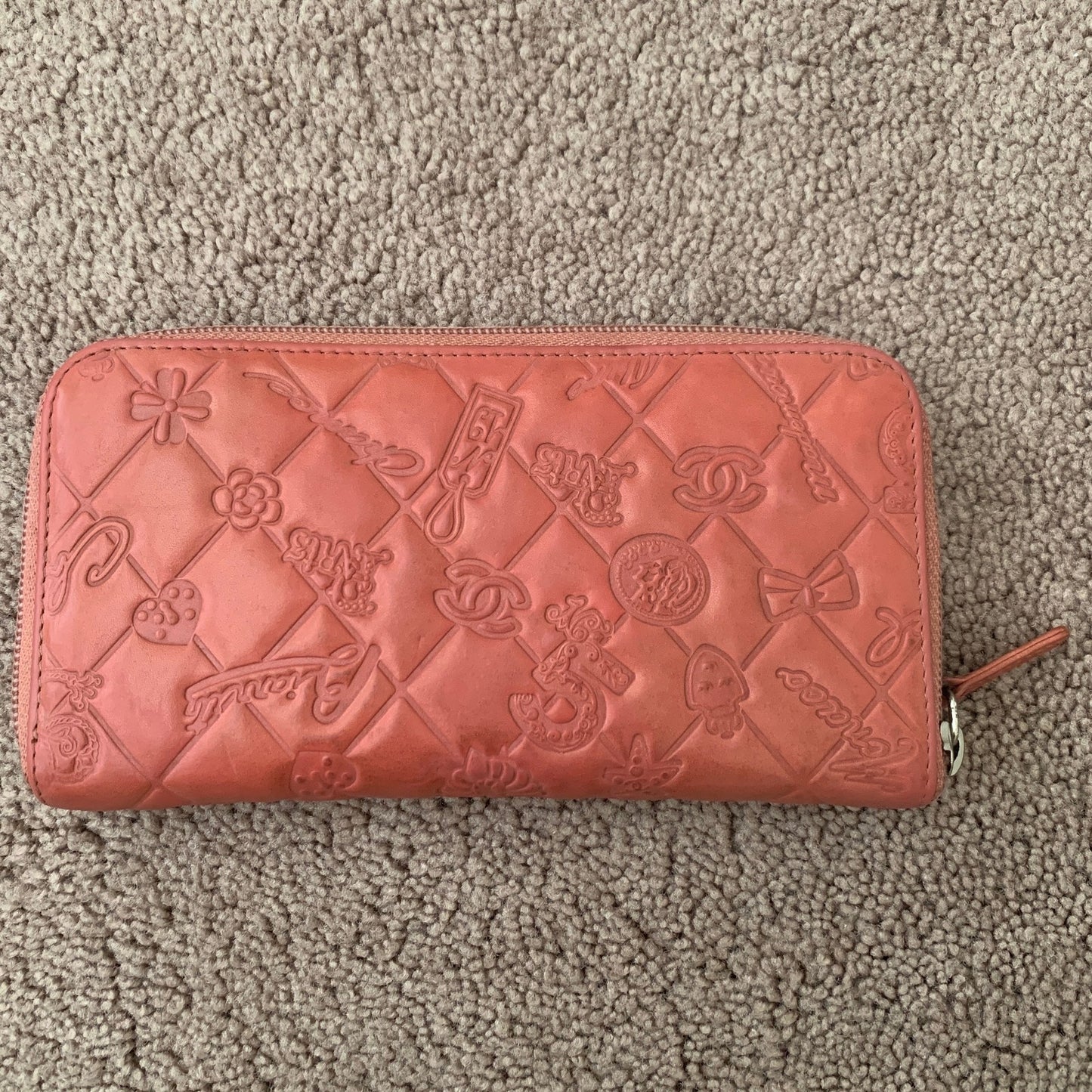 CC1008 rare Chanel women's pink zippy long leather wallet