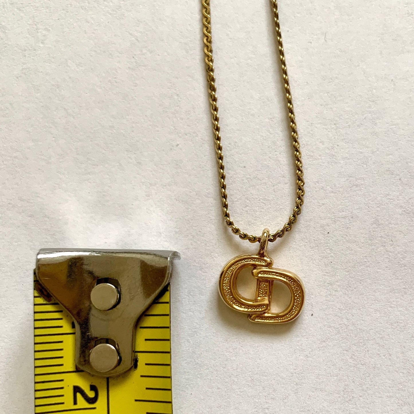 D1022 Authentic Dior CD logo gold color necklace